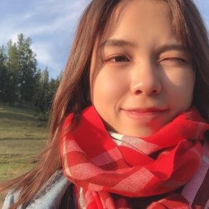 Meet your Posher, Karin